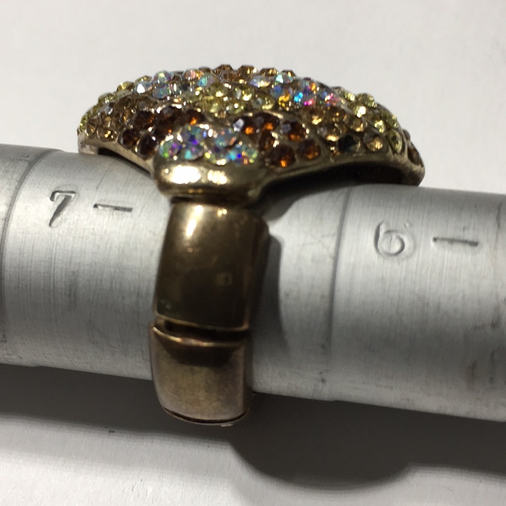 Vintage Rhinestone Stretchable Ring - Picture 7 of 8